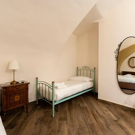 Plebiscito Guest house Naples