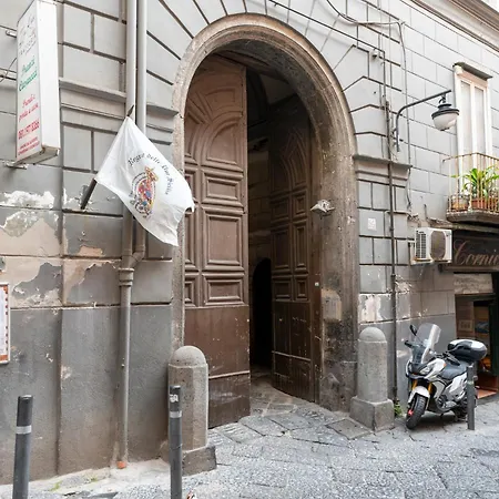 Plebiscito Affittacamere Napoli